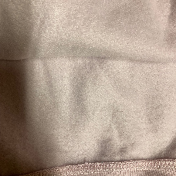 Like New! Oversized Pink Hoodie - Picture 10 of 10